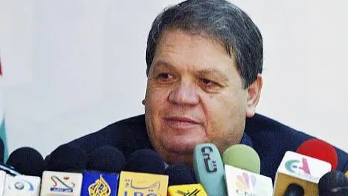 من هو روحي فتوح الذي سيتولى رئاسة السلطة الفلسطينية حال شغور المنصب؟